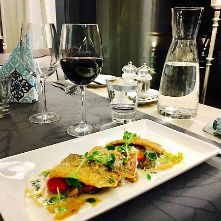 Kolmio 65 M2 Ylin Kerros *