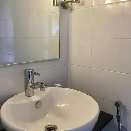 아파트 Kolmio 65 M2 Ylin Kerros *